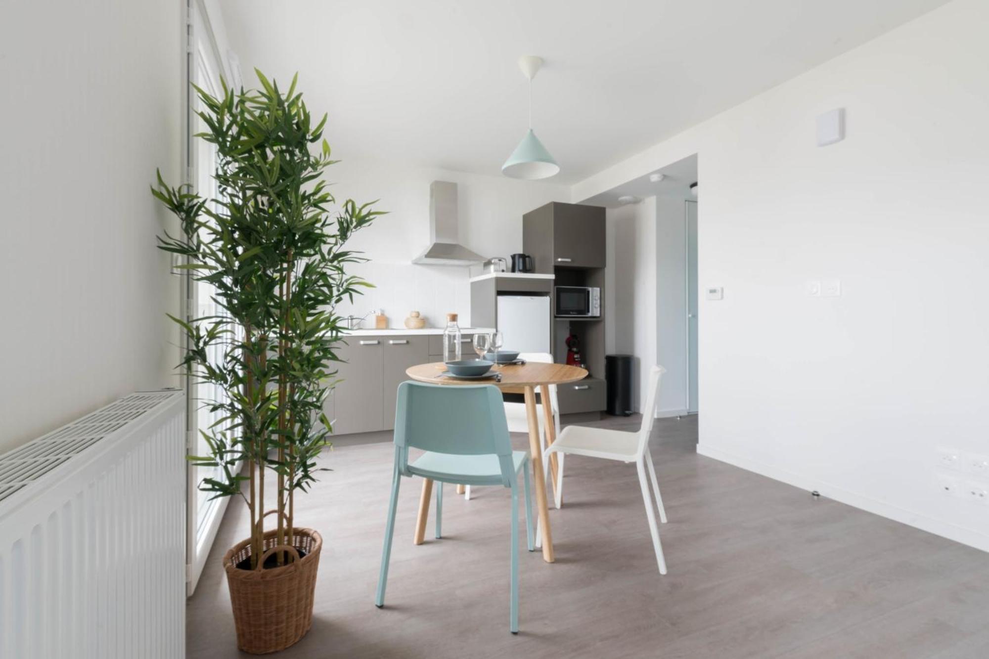 Camille - Studio Wifi Et Gare Le Mans Dış mekan fotoğraf