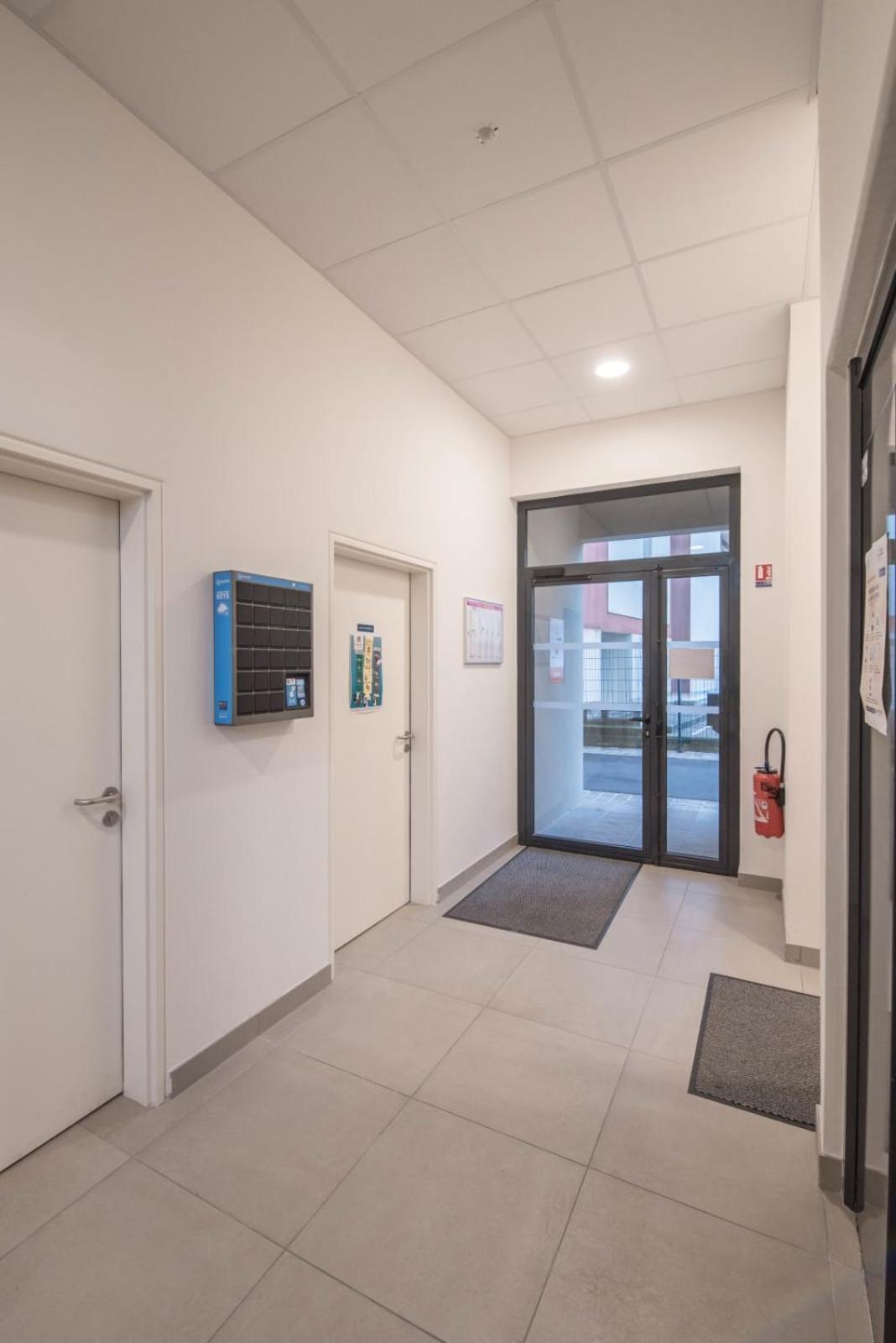 Camille - Studio Wifi Et Gare Le Mans Dış mekan fotoğraf